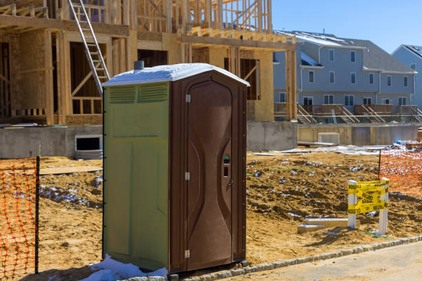 Best Temporary restroom rental  in Hendersonville, NC