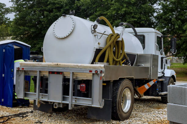 Best Portable toilet rental cost  in Hendersonville, NC